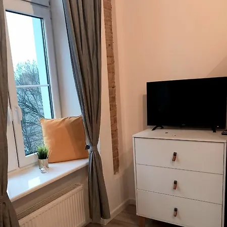 Apartament Hola Legionow *